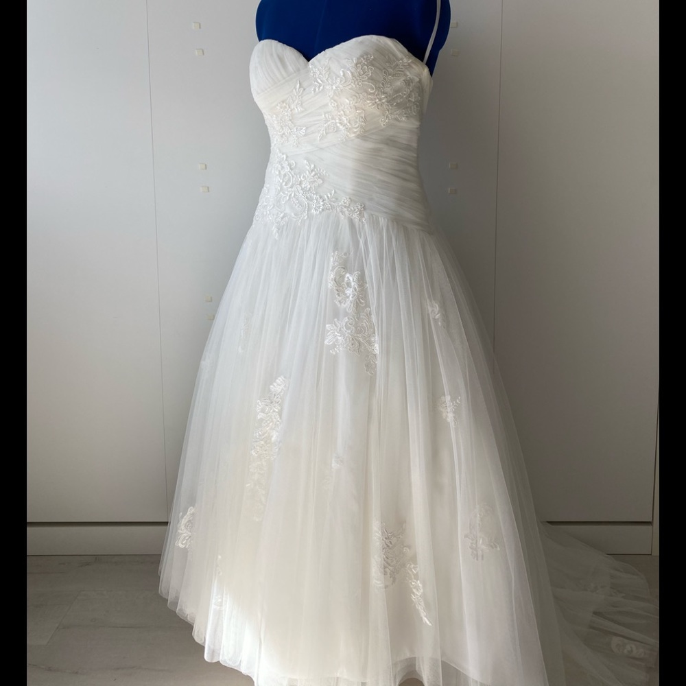 Wedding Dress Casablanca Ivory SZ 16P 38-33.5-44.5
